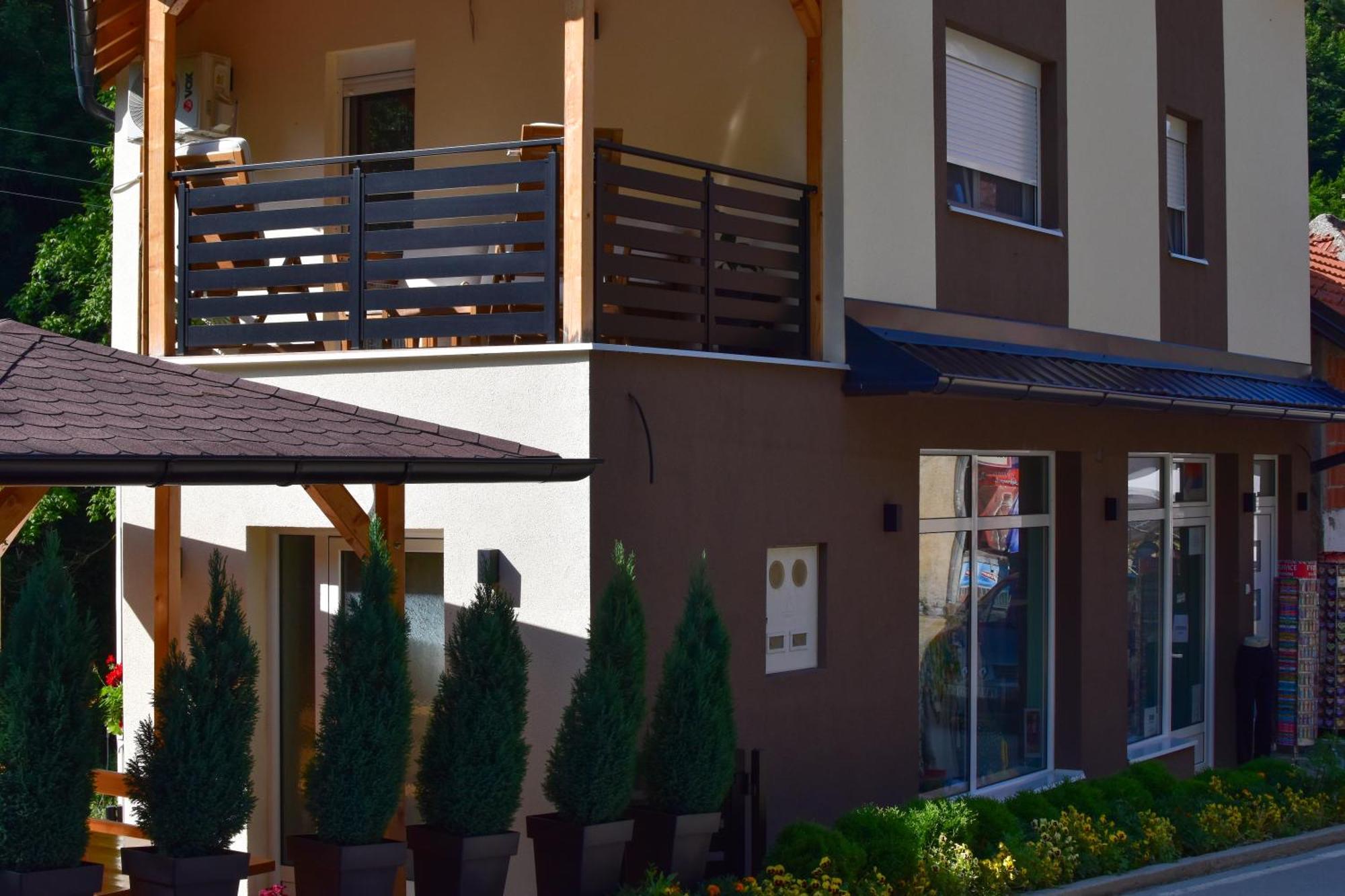 Stiv Apartmani Lukovo Exteriör bild